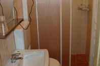 In-room Bathroom Spagna