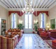 Lobby 4 Hotel Villa Soligo - Small Luxury Hotels of the World