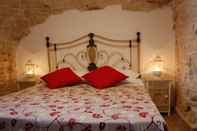 Kamar Tidur Trulli Holiday Albergo Diffuso