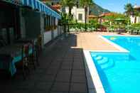 Hồ bơi Hotel Sonenga