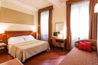 Kamar Tidur Hotel Madrid