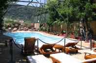 Swimming Pool Villaggio Verde