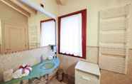 In-room Bathroom 5 Relais Villa Selvatico