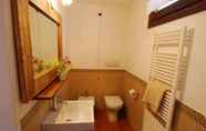 Toilet Kamar 7 B&B CasaSelita