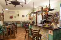 Quầy bar, cafe và phòng lounge Agriturismo Al Poggetto