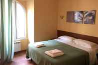 Bedroom San Daniele Bundi House