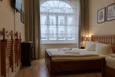 Bedroom Hotel-Pension Waizenegger