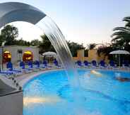 Swimming Pool 4 Hotel I Melograni