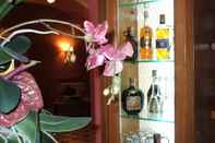 Quầy bar, cafe và phòng lounge Sa Contonera