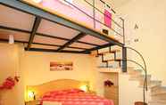 Kamar Tidur 5 Sharon House