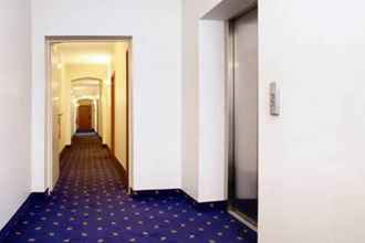 Sảnh chờ 4 Hotel Atrium Charlottenburg