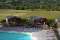 Swimming Pool La Tour du Loup