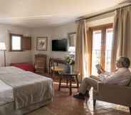 Bedroom 2 Parador De Arcos De La Frontera