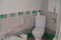 Toilet Kamar Giardino di Sicilia