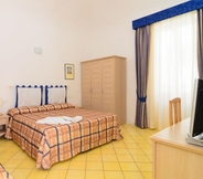 Kamar Tidur 6 Albergo Villa Giusto