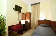 Kamar Tidur 5 Hotel Domus Expo