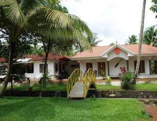 Luar Bangunan 2 Coconut Creek Farm & Home Stay