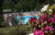 Swimming Pool 2 Villa Belvedere