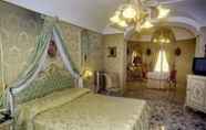 Phòng ngủ 7 Grand Hotel La Sonrisa