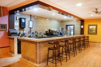 Bar, Cafe and Lounge Hotel Pinomar