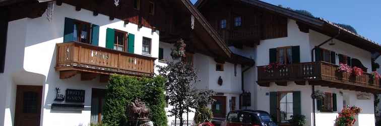 Exterior Ferienhaus Fux Hotel Garni