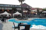 สระว่ายน้ำ Hotel Villa Michelangelo