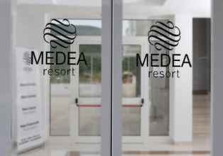 Bangunan 4 Medea Resort