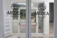 Bangunan Medea Resort
