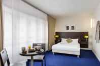 Kamar Tidur Aparthotel Adagio Access Paris Bastille