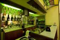 Bar, Kafe dan Lounge Hotel Columbia