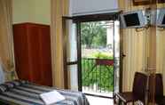 Bedroom 6 Hotel Bogart 2