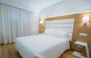 Bedroom 6 Hotel Spa Nanin Playa