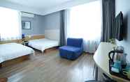 Kamar Tidur 7 Beijing Sicily Hotel