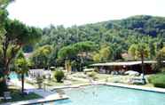 Swimming Pool 4 Hotel Terme Imperial