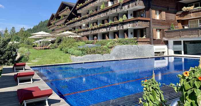 Kolam Renang ERMITAGE Wellness- & Spa-Hotel