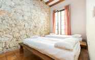 Bedroom 4 AinB Las Ramblas-Guardia Apartments