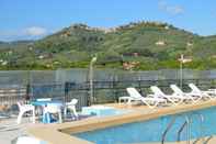 Swimming Pool Ambasciatori Palace