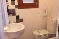 Phòng tắm bên trong Hotel Albergo Doge