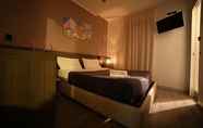 Bedroom 6 Hotel Santa Lucia