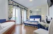 Bedroom 6 Hotel Cavalieri Palace