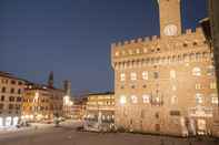 ภายนอกอาคาร Relais Uffizi, Tailor made Hotel