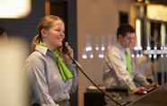 ล็อบบี้ 4 Holiday Inn Zurich - Messe, an IHG Hotel