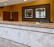 Lobby 7 Best Western Plus New Caney Inn & Suites