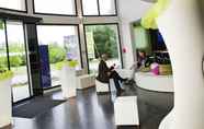 Lobby 3 ibis Styles Compiegne