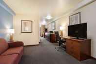 Common Space Best Western Coffeyville Central Business District Inn and Suites