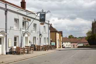 Exterior 4 Swan Hotel Thaxted by Greene King Inns