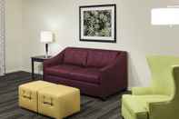 Common Space Hampton Inn & Suites Phoenix North/Happy Valley