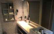 In-room Bathroom 5 Samira Exclusive Hotel & Apartments