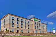 Exterior Holiday Inn Express Hotel & Suites Brockville, an IHG Hotel