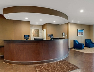 Lobby 2 Comfort Suites Byron Warner Robins